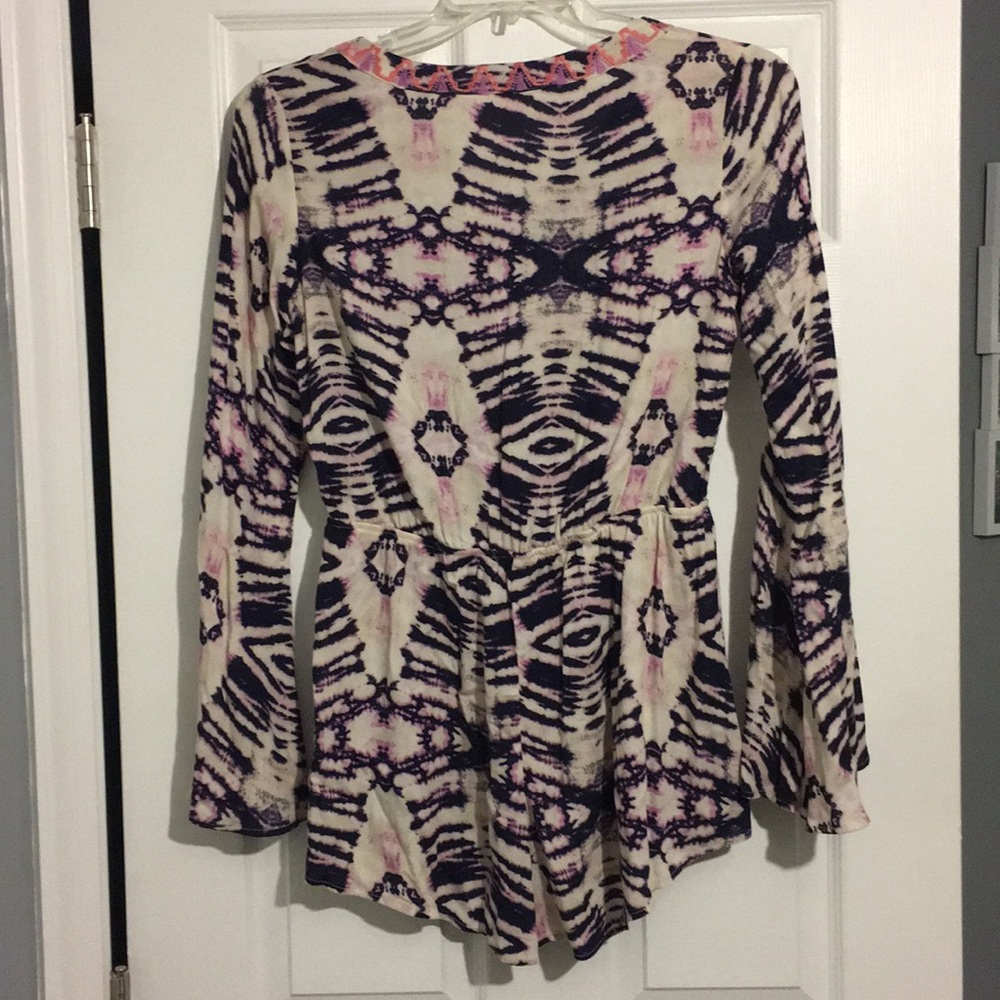 Romper - Picture 3 of 4